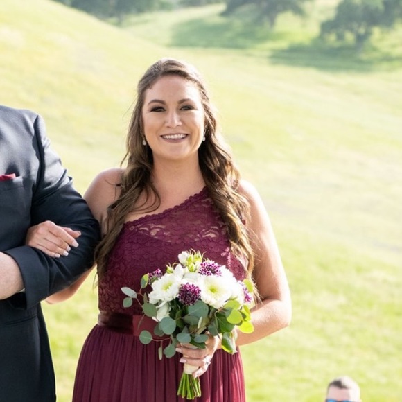 Meet your Posher, Ahna - Picture 1 of 1